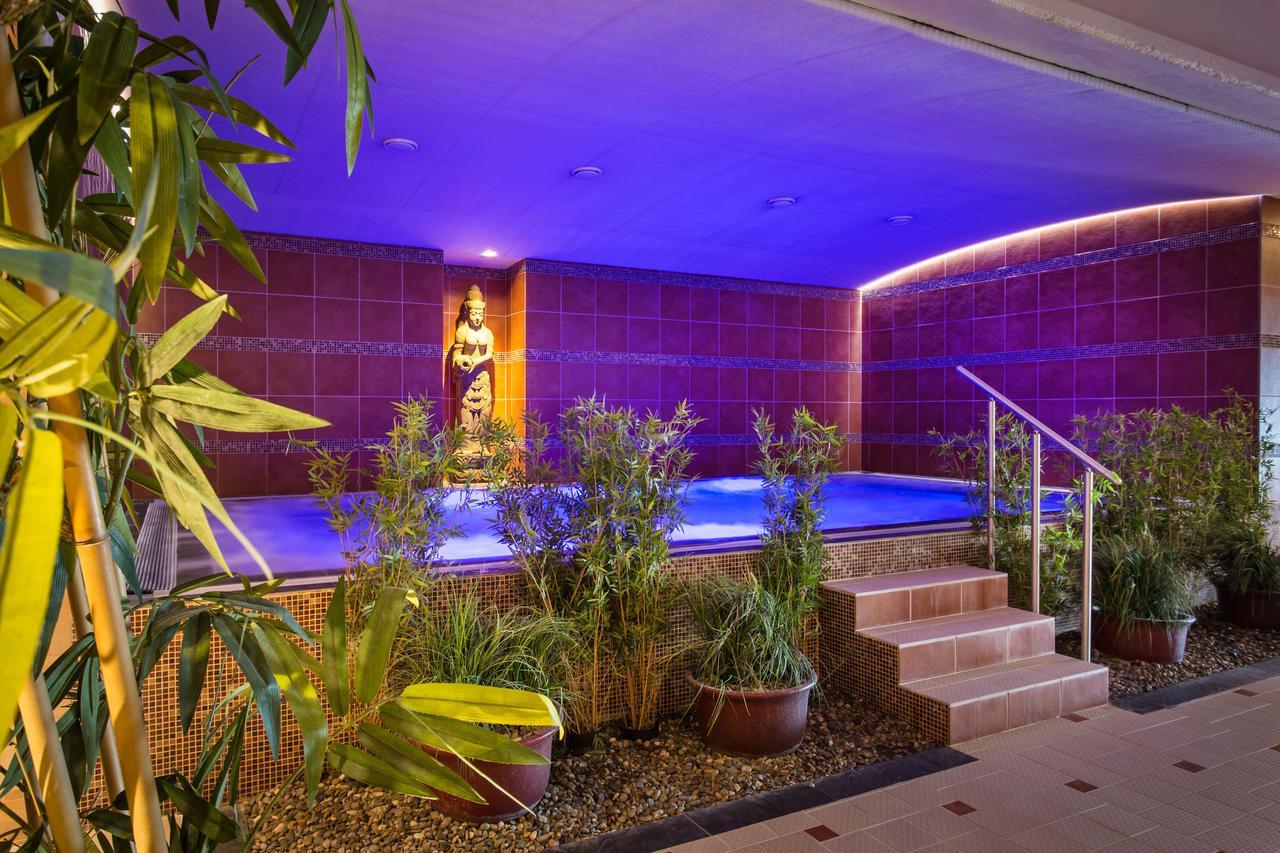 Thermen Londerzeel Hotel Exteriör bild